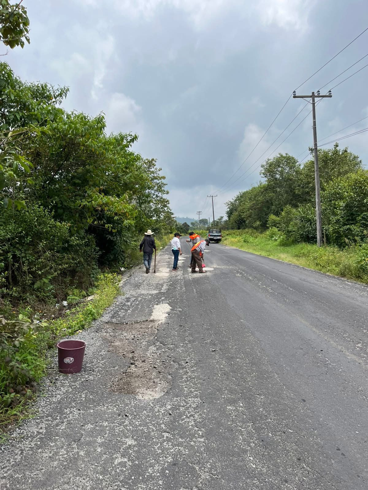 Campaña de Bacheo en la Carretera Interserrana 🚧